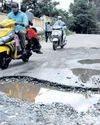Siddaramaiah sets 1-month deadline to fix B’lore roads25