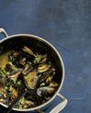 EASY WEEKNIGHTS Good House Keeping - US