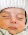 Holding Syed Mehdi14