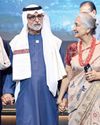 «قمة العدالة» تبعث من دبي «رسالة حب إلى الإنسانية» «قمة العدالة» تبعث من دبي «رسالة حب إلى الإنسانية»