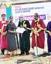 நந்தா கலை கல்லூரியின் 21 வது மற்றும் கல்வியல் கல்லூரியின் 15 வது பட்டமளிப்பு விழா நந்தா கலை கல்லூரியின் 21 வது மற்றும் கல்வியல் கல்லூரியின் 15 வது பட்டமளிப்பு விழா