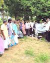 சொட்டுநீர் பாசன அமைப்பு பராமரிப்பது பற்றி விவசாயிகளுக்கு செயல் விளக்க பயிற்சி12