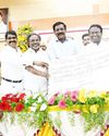 பூந்தமல்லி வட்டாட்சியர் அலுவலகத்தில் ஜமாபந்தி நிறைவு விழா : தீர்வு காணப்பட்ட 90 மனுதாரர்களுக்கு சான்றிதழ்கள் எம்எல்ஏ ஆ.கிருஷ்ணசாமி வழங்கினார்14
