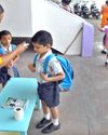 கரோனா அறிகுறிகள் இருந்தால் குழந்தைகளை பள்ளிக்கு அனுப்ப வேண்டாம்: கர்நாடக அரசு அறிவுரை
