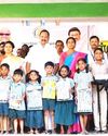 வாலாஜா அரசு பெண்கள் மேல்நிலைப் பள்ளியில் அமைச்சர் காந்தி மாணவர்களுக்கு விலையில்லா பாட புத்தகங்கள்,சீருடைகளை வழங்கினார்21