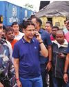 Darjeeling MP visits Khoribari, accuses police of inaction5