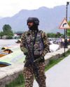 Pak official makes throat-slitting gesture at protesters5