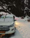 Snowfall at Tshangu, traffic curbs on Lachung Axis5