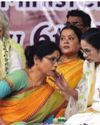 Trinamul Posers to PM Modi During His Foreign Visit21