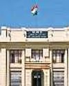 उपमुख्यमंत्री का कद घटा, नए मंत्रियों को मिले विभाग उपमुख्यमंत्री का कद घटा, नए मंत्रियों को मिले विभाग15