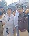 तहसील कर्मचारियों ने जिलों की सीमा नापी, तब हो पाया शव का पंचनामा तहसील कर्मचारियों ने जिलों की सीमा नापी, तब हो पाया शव का पंचनामा12