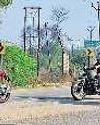 यमुना एक्सप्रेसवे पर दो घंटे रहा बाइकर्स का आतंक, अटकी रहीं यात्रियों की सांसें यमुना एक्सप्रेसवे पर दो घंटे रहा बाइकर्स का आतंक, अटकी रहीं यात्रियों की सांसें3