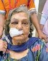 एयरपोर्ट पर वृद्धा को नहीं दी व्हीलचेयर, गिरने से हुई जख्मी, आइसीयू में भर्ती एयरपोर्ट पर वृद्धा को नहीं दी व्हीलचेयर, गिरने से हुई जख्मी, आइसीयू में भर्ती11