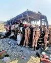 बलूच विद्रोहियों ने पाकिस्तानी सेना के काफिले की बस उड़ाई, 90 सैनिकों की जान बलूच विद्रोहियों ने पाकिस्तानी सेना के काफिले की बस उड़ाई, 90 सैनिकों की जान