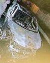 चलती कार में लगी आग, चालक जिंदा जल गया7