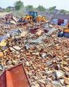 अहमदाबाद में 'चंडोला तालाब' में चला बुलडोजर36
