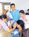 कालिंदी कालेज में असिस्टेंट प्रोफेसर के ऊपर गिरा पंखा25