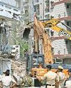 तैमूर नगर नाले के पास तोड़फोड़ जारी, बड़े मकानों को गिराया गया12