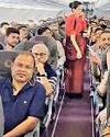 एअर इंडिया की उड़ान में खराब हुआ एसी, पसीने में सराबोर हुए यात्री17