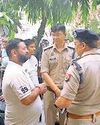 मकान में बुलाकर मनी एक्सचेंज व्यापारी की गोली मारकर हत्या33