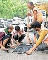 लक्ष्य पूरा करने को बड़े गड्‌ढों को छोड़ कर छोटे भरते चले गए पीडब्ल्यूडी के कर्मचारी68