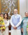 प्रधानमंत्री नरेन्द्र मोदी ने अरुण जेटली के स्वजन से की मुलाकात8