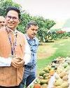आम की नई किस्मों पर विज्ञानियों व किसानों ने की चर्चा, रखे प्रस्ताव86