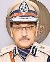 पुलिस वालों की संदिग्धों से गलबहियां नहीं चलेगी, आयुक्त ने मांगी रिपोर्ट18