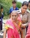 नहर में कूदे पति का हाथ थामे सात किमी तक बहती बुजुर्ग महिला, बचा न सकीं34