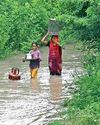 घर, बाजार, श्मशान में भरा यमुना का पानी, जनजीवन प्रभावित30
