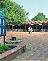 बर्ड फ्लू की वजह से दो सप्ताह और बंद रहेगा दिल्ली का चिड़ियाघर83