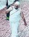 श्रद्धालु बन धार्मिक अनुष्ठान से चुरा लिया एक करोड़ का कीमती कलश श्रद्धालु बन धार्मिक अनुष्ठान से चुरा लिया एक करोड़ का कीमती कलश12