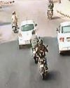 विस्फोटक लेकर दिल्ली में 100 किमी घूमा उमर11