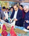 सफदरजंग में लगी दिव्यांगों के बनाए उत्पादों की प्रदर्शनी95