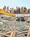 ग्रेटर नोएडा में निर्माणाधीन तीन मंजिला अवैध मकान गिरा, 11 कामगार दबे, चार की मौत29
