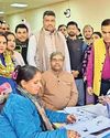 मुफ्त गैस कनेक्शन के लिए भरवाए गए फार्म87