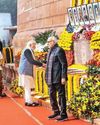 संसद हमले की 24वीं बरसी पर पीएम व सांसदों ने बलिदानियों को दी श्रद्धांजलि संसद हमले की 24वीं बरसी पर पीएम व सांसदों ने बलिदानियों को दी श्रद्धांजलि41