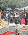 यूनेस्को की बैठक के बाद फिर फुटपाथ पर सजने लगे बाजार77