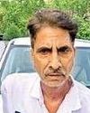 पुलिस सुरक्षा में रह रहा यूट्यूबर सलीम निकला हत्यारा, 26 साल बाद गिरफ्तार पुलिस सुरक्षा में रह रहा यूट्यूबर सलीम निकला हत्यारा, 26 साल बाद गिरफ्तार12