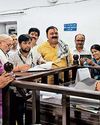 ठाकुर बांकेबिहारी मंदिर गलियारे के लिए विरोध करने वालों ने ही कर दी रजिस्ट्री18