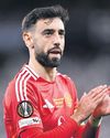 Fernandes Offers to Leave in Order to Rebuild United Fernandes Offers to Leave in Order to Rebuild United43