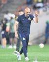 Downs quickly switch attention33