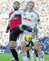 Cunha rescues United in draw with rivals Leeds36