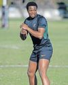 Pietersen backs teen fullback to shine on debut23
