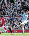 Reds falter in rare moment, Manchester witness dull draw Reds falter in rare moment, Manchester witness dull draw37