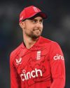England pushed to brink20