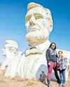 Crumbling US presidential heads are drawing crowds36