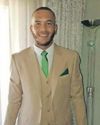 Cop falls to his death while pursuing robbery suspects8