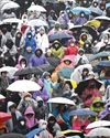 S Koreans protest in snow as Yoon arrest deadline nears