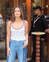 Alia Bhatt spends time with fans at Mumbai meet-and-greet